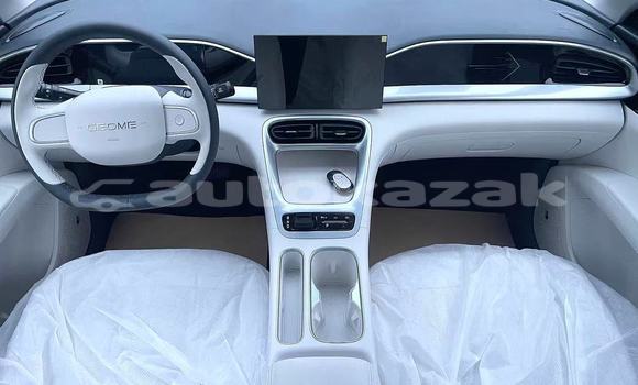 Buy New Geely MR Green Car in Astana in Akmola Buy New Geely MR Green Car in Astana in Akmola