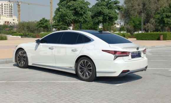 Buy Used Lexus LS White Car in Astana in Akmola Buy Used Lexus LS White Car in Astana in Akmola