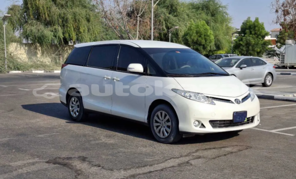 Buy Used Toyota Previa White Car in Astana in Akmola Buy Used Toyota Previa White Car in Astana in Akmola