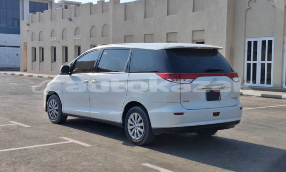 Buy Used Toyota Previa White Car in Astana in Akmola Buy Used Toyota Previa White Car in Astana in Akmola