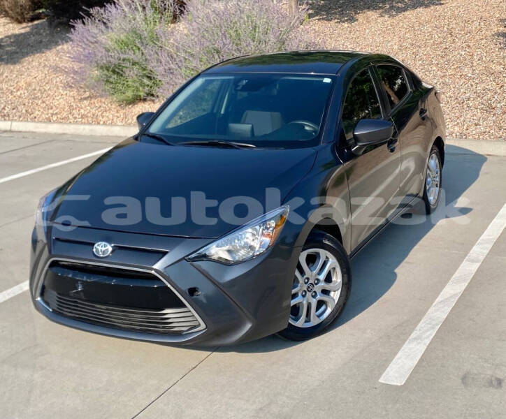 Big with watermark toyota yaris akmola astana 5418