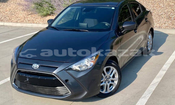 Buy Used Toyota Yaris Black Car in Astana in Akmola