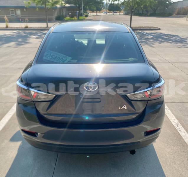 Big with watermark toyota yaris akmola astana 5418