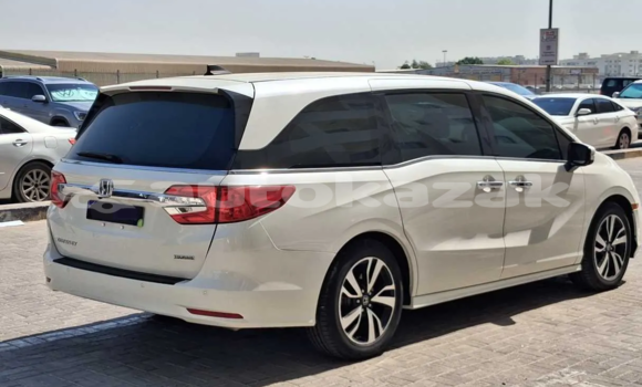 Buy Used Honda Odyssey White Car in Astana in Akmola Buy Used Honda Odyssey White Car in Astana in Akmola