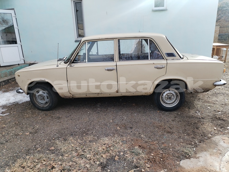 Big with watermark vaz lada 2101 karagandi karaganda 5426