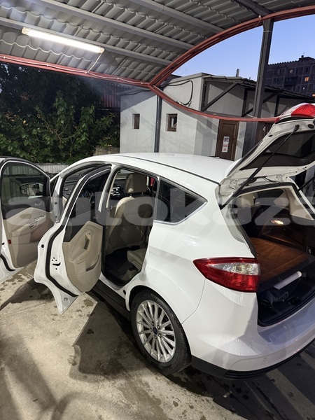 Big with watermark ford c max taraz georgiyev 5433