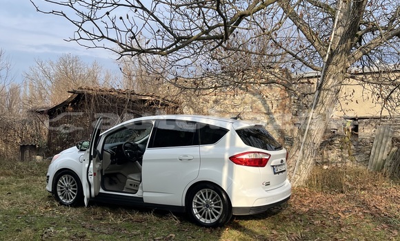 Buy Used Ford C-MAX White Car in Georgiyev in Taraz Buy Used Ford C-MAX White Car in Georgiyev in Taraz