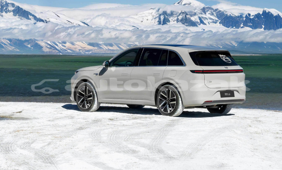 Buy New LTI TX White Car in Esil in Kostanay Buy New LTI TX White Car in Esil in Kostanay