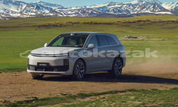 Buy New LTI TX White Car in Esil in Kostanay Buy New LTI TX White Car in Esil in Kostanay