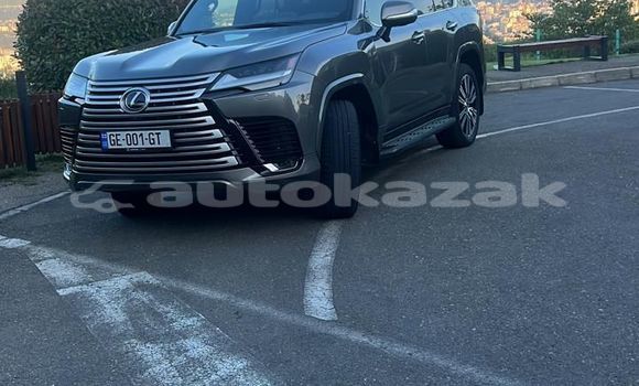 Buy Used Lexus LX Green Car in Georgiyev in Taraz Buy Used Lexus LX Green Car in Georgiyev in Taraz