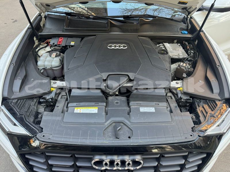 Big with watermark audi q8 taraz georgiyev 5458