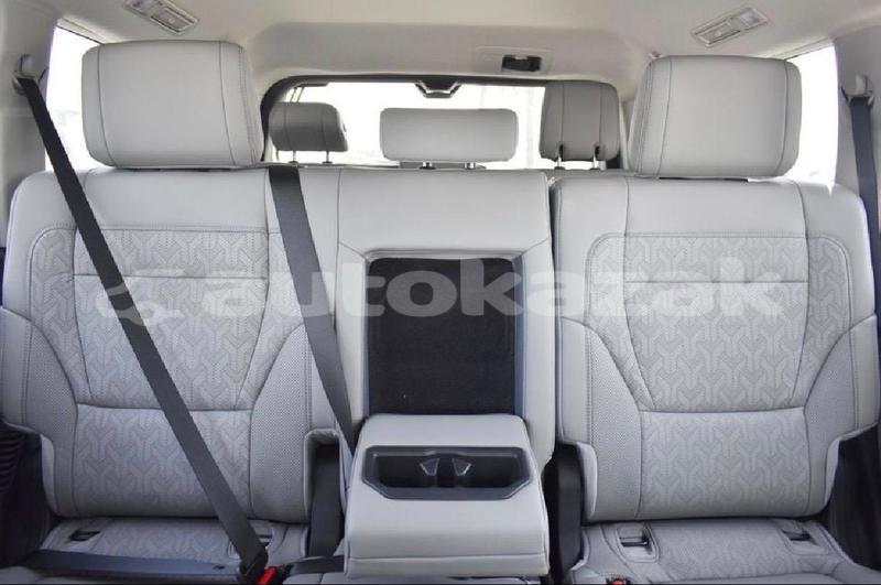 Big with watermark toyota sequoia karagandi aktas 5466