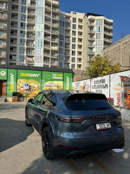 Big with watermark porsche cayenne taraz georgiyev 5479