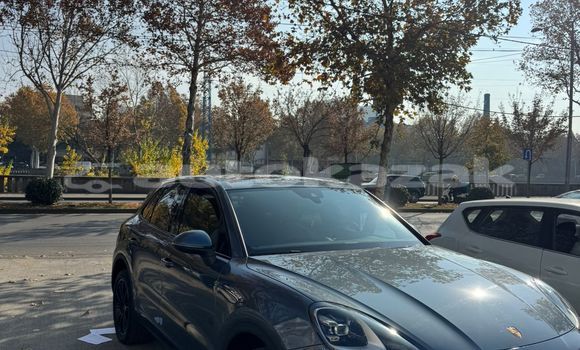 Buy Used Porsche Cayenne Blue Car in Georgiyev in Taraz Buy Used Porsche Cayenne Blue Car in Georgiyev in Taraz