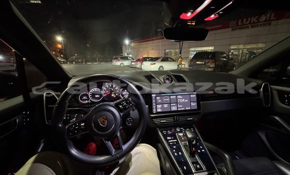 Buy Used Porsche Cayenne Blue Car in Georgiyev in Taraz Buy Used Porsche Cayenne Blue Car in Georgiyev in Taraz
