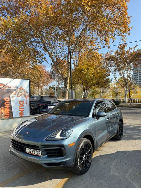 Big with watermark porsche cayenne taraz georgiyev 5479