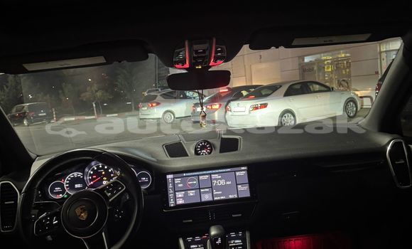 Buy Used Porsche Cayenne Blue Car in Georgiyev in Taraz Buy Used Porsche Cayenne Blue Car in Georgiyev in Taraz