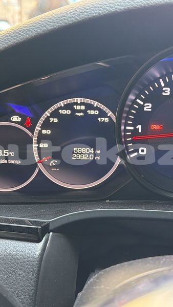 Big with watermark porsche cayenne taraz georgiyev 5479