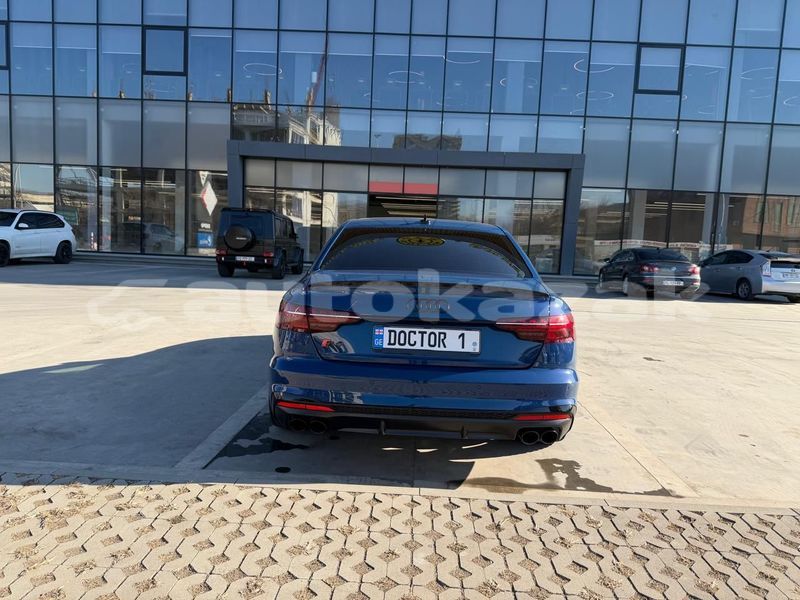 Big with watermark audi s5 taraz georgiyev 5484