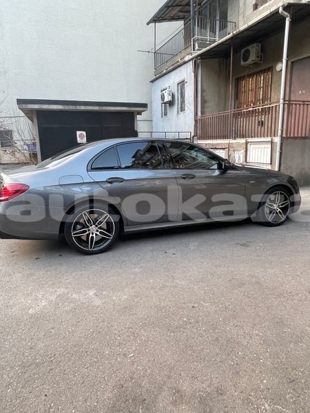 Big with watermark mercedes benz e class taraz georgiyev 5492
