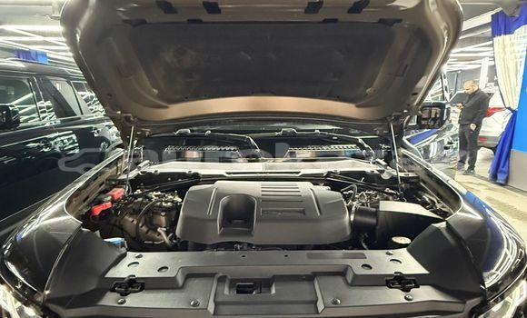 Buy Used Land Rover Defender Black Car in Georgiyev in Taraz Buy Used Land Rover Defender Black Car in Georgiyev in Taraz