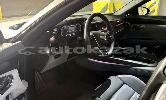 Buy Used Audi R8 Silver Car in Georgiyev in Taraz Buy Used Audi R8 Silver Car in Georgiyev in Taraz