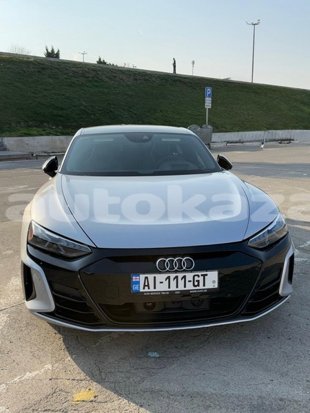 Big with watermark audi r8 taraz georgiyev 5523