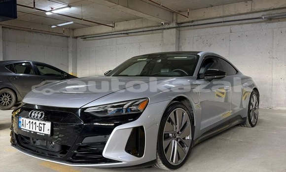 Buy Used Audi R8 Silver Car in Georgiyev in Taraz Buy Used Audi R8 Silver Car in Georgiyev in Taraz