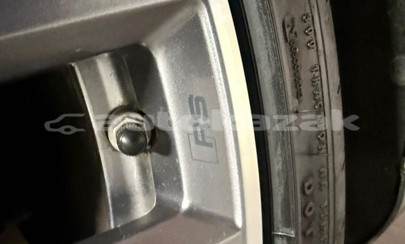 Buy Used Audi R8 Silver Car in Georgiyev in Taraz Buy Used Audi R8 Silver Car in Georgiyev in Taraz