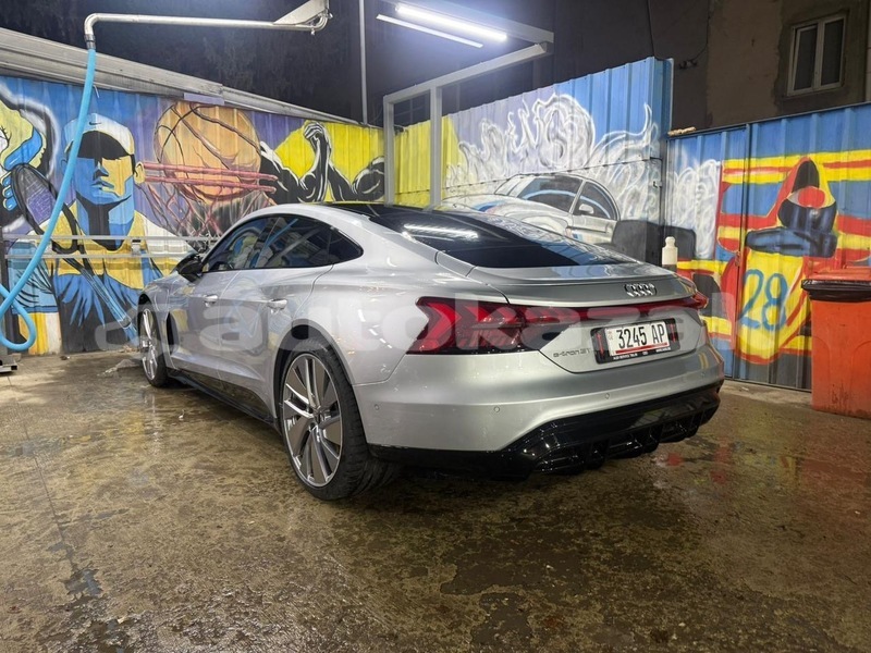 Big with watermark audi r8 taraz georgiyev 5524