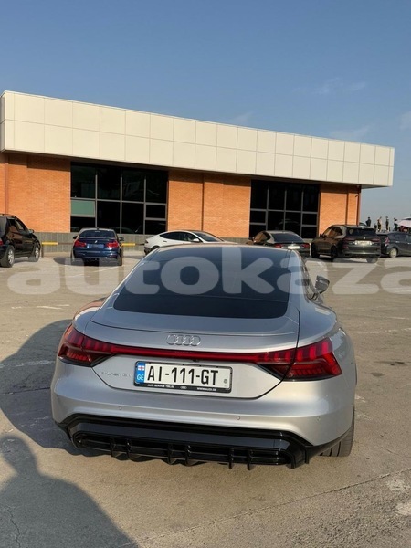 Big with watermark audi r8 taraz georgiyev 5524
