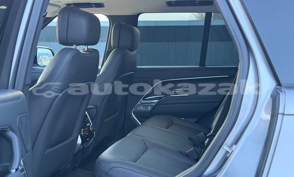 Buy Used Land Rover Range Rover Silver Car in Georgiyev in Taraz Buy Used Land Rover Range Rover Silver Car in Georgiyev in Taraz