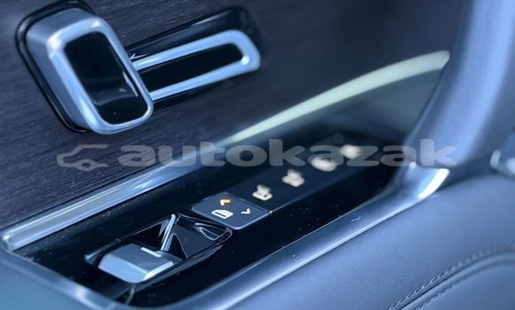 Buy Used Land Rover Range Rover Silver Car in Georgiyev in Taraz Buy Used Land Rover Range Rover Silver Car in Georgiyev in Taraz