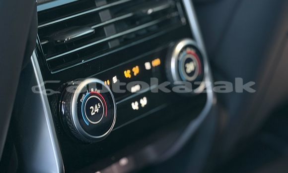 Buy Used Land Rover Range Rover Silver Car in Georgiyev in Taraz Buy Used Land Rover Range Rover Silver Car in Georgiyev in Taraz