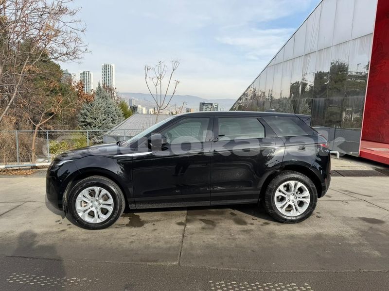 Big with watermark land rover range rover evoque taraz georgiyev 5532