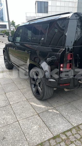 Big with watermark land rover defender taraz georgiyev 5534