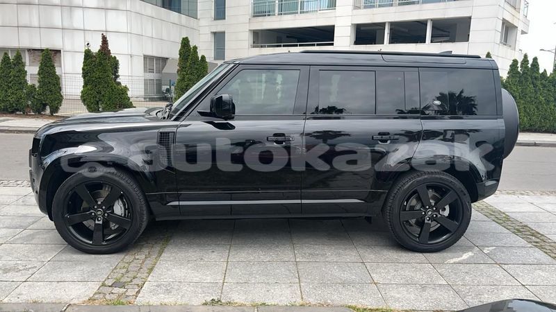 Big with watermark land rover defender taraz georgiyev 5534