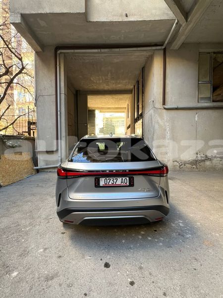 Big with watermark lexus rx 350 taraz georgiyev 5538