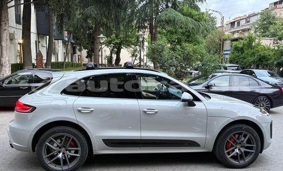 Buy Used Porsche Macan Other Car in Georgiyev in Taraz Buy Used Porsche Macan Other Car in Georgiyev in Taraz