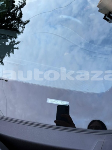 Big with watermark porsche macan taraz georgiyev 5544