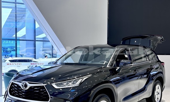 Buy New Toyota Highlander White Car in Astana in Akmola Buy New Toyota Highlander White Car in Astana in Akmola