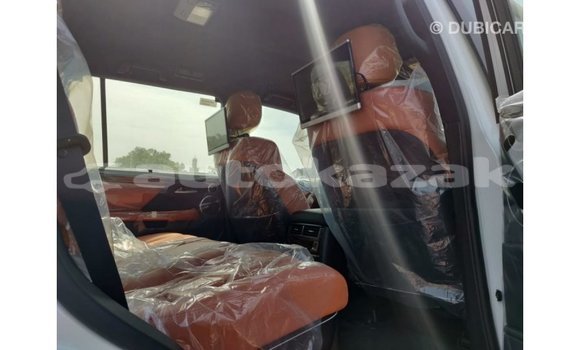 Buy Import Lexus LX White Car in Import - Dubai in Akmecet Buy Import Lexus LX White Car in Import - Dubai in Akmecet