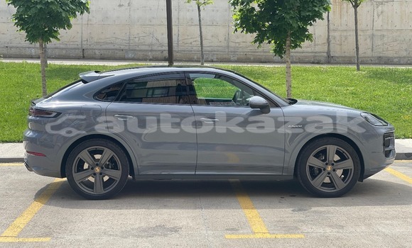 Buy Used Porsche Cayenne Other Car in Georgiyev in Taraz Buy Used Porsche Cayenne Other Car in Georgiyev in Taraz