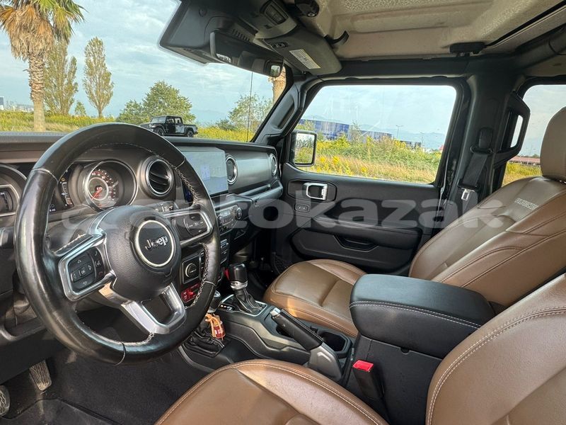 Big with watermark jeep wrangler taraz georgiyev 5562