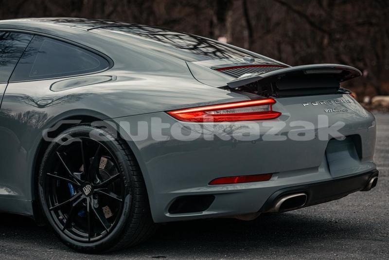 Big with watermark porsche 911 taraz georgiyev 5566