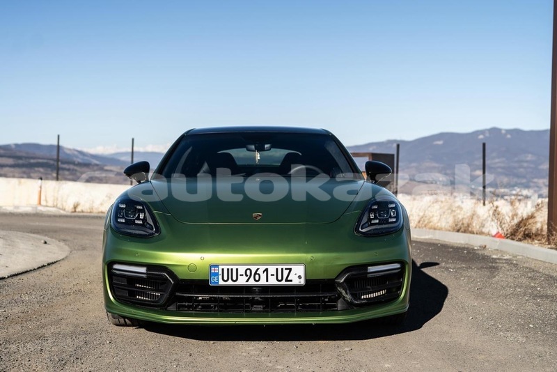Big with watermark porsche panamera taraz georgiyev 5568