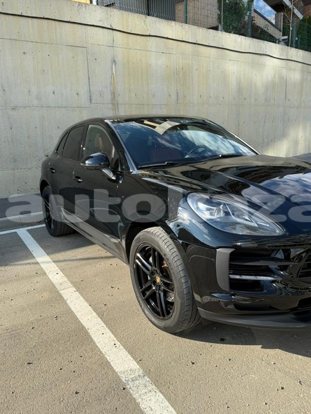 Big with watermark porsche macan taraz georgiyev 5583