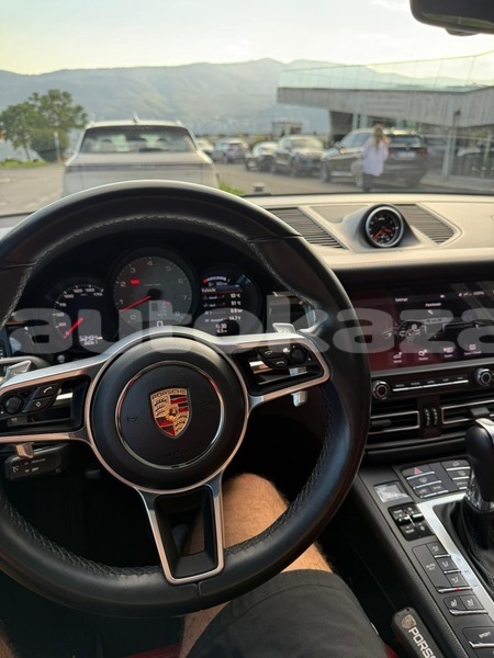 Big with watermark porsche macan taraz georgiyev 5583