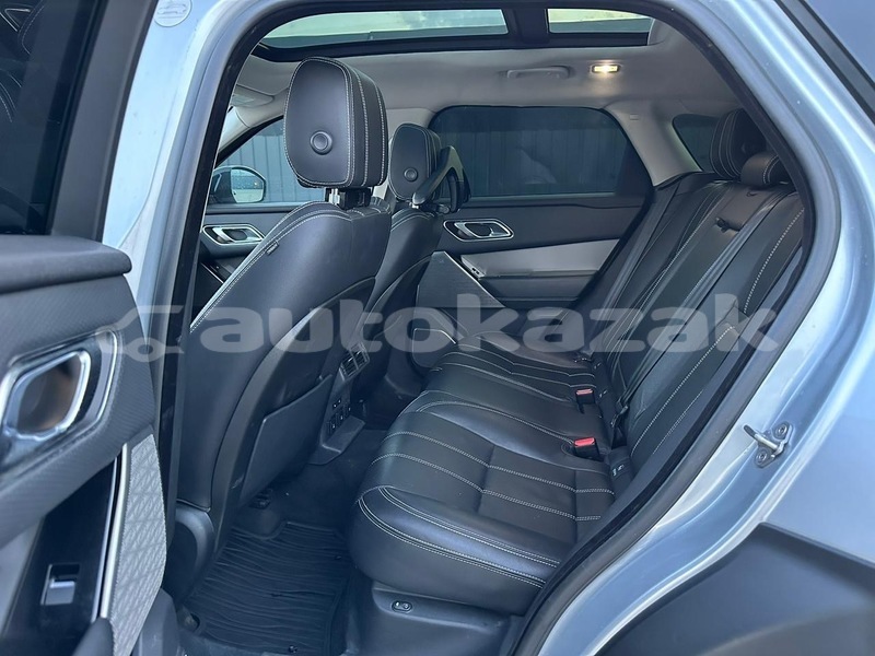 Big with watermark land rover range rover velar taraz georgiyev 5584