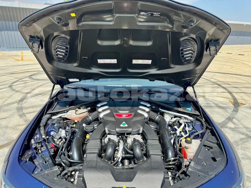 Big with watermark alfa romeo giulia taraz georgiyev 5586